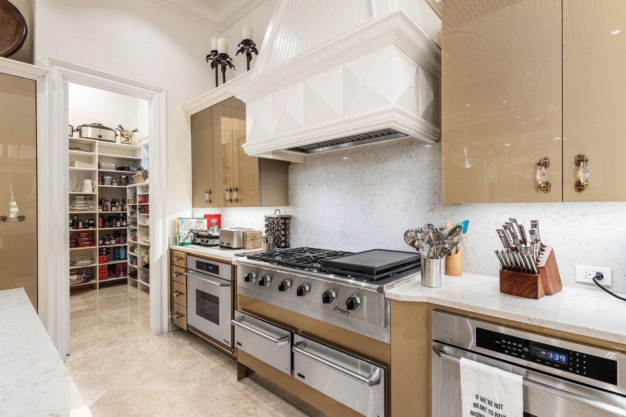 319 Mizner Lake Estates Drive, Boca Raton, FL 33432 Photo