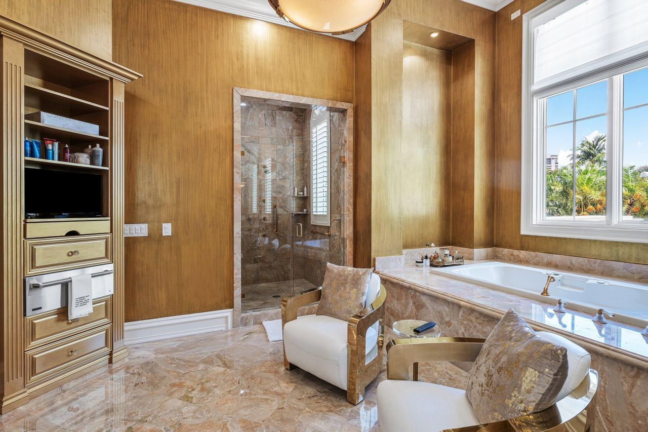 319 Mizner Lake Estates Drive, Boca Raton, FL 33432 Photo