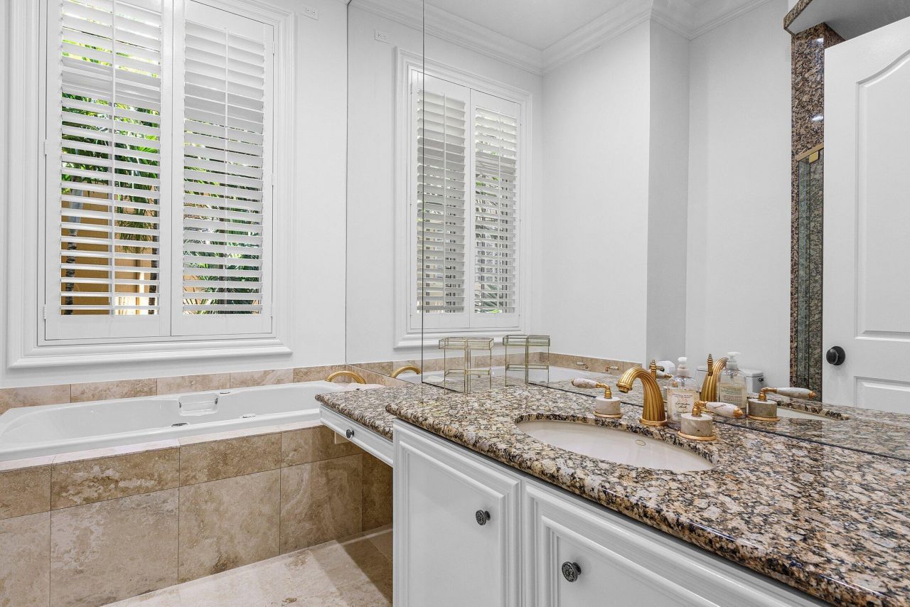 319 Mizner Lake Estates Drive, Boca Raton, FL 33432 Photo