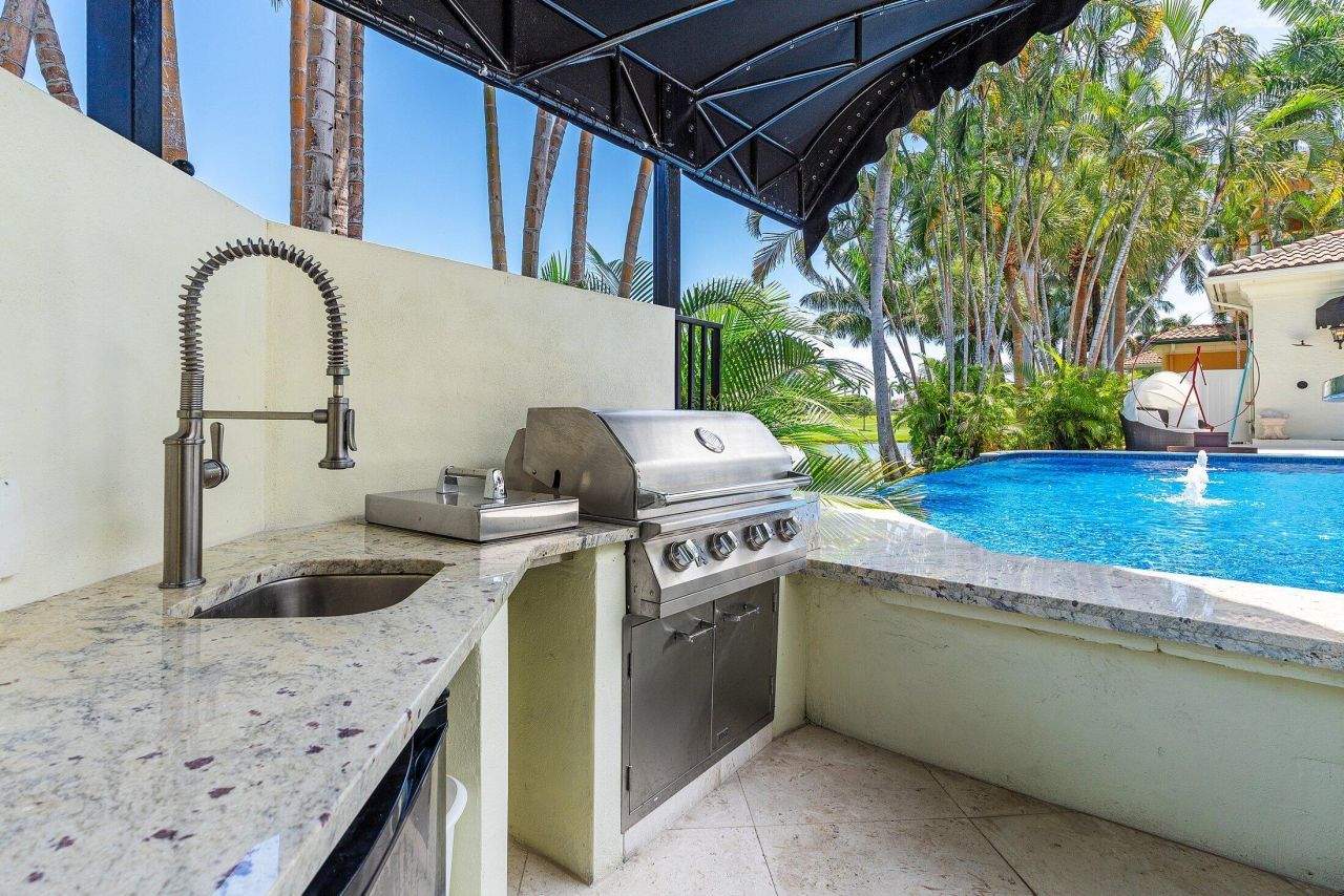 319 Mizner Lake Estates Drive, Boca Raton, FL 33432 Photo