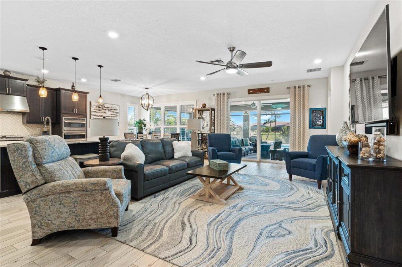 10354 SW Ligustrum Drive, Port Saint Lucie, FL 34987 Photo