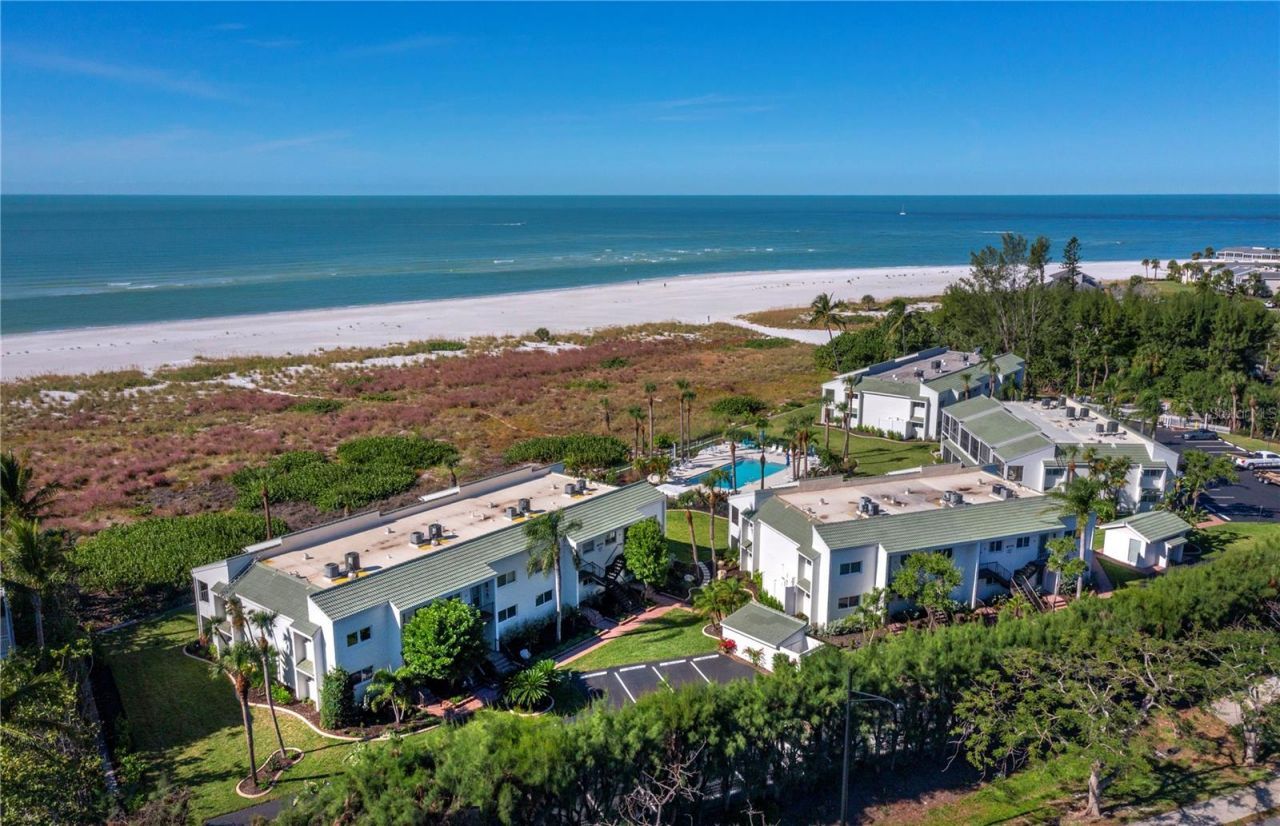 6925 Gulf Of Mexico Drive, Unit 24, Longboat Key, FL 34228 Photo