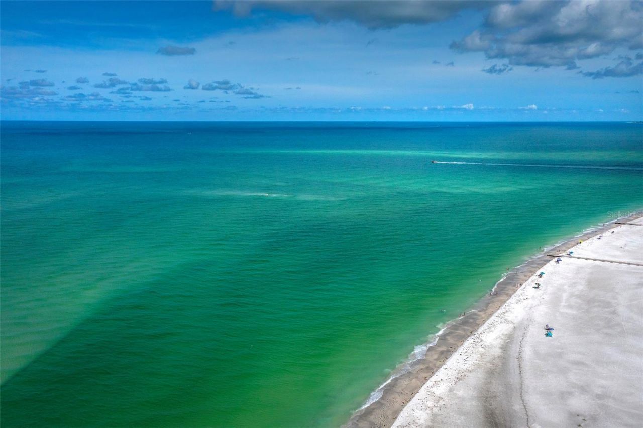 6925 Gulf Of Mexico Drive, Unit 24, Longboat Key, FL 34228 Photo