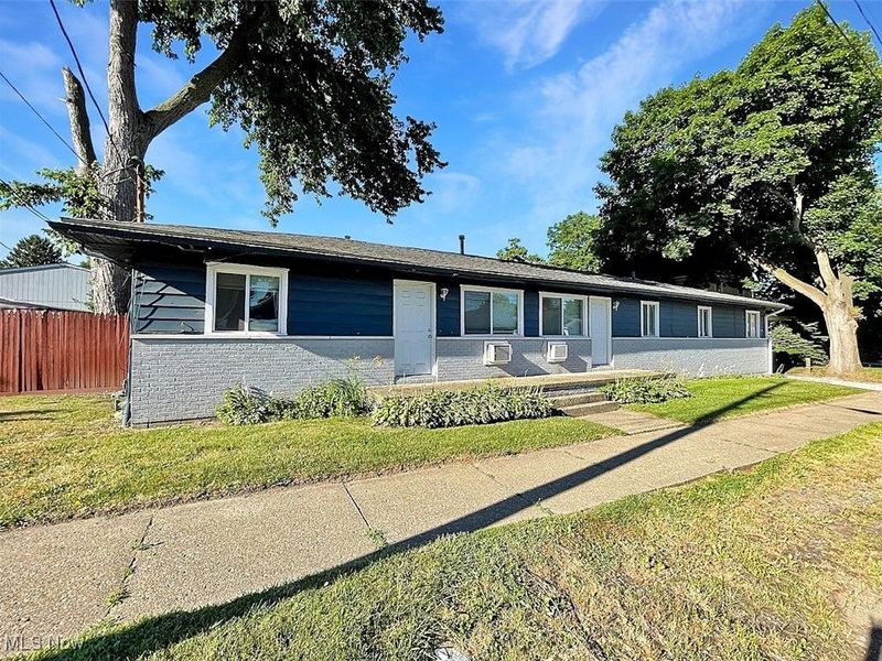 1330 W Waterloo Road, Akron, OH 44314 Photo 3