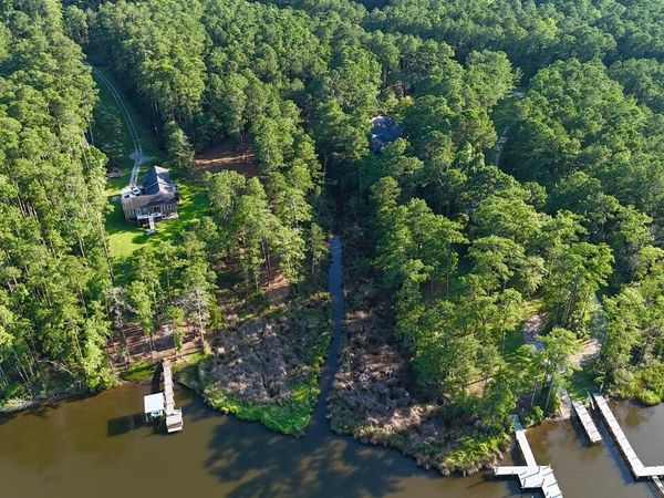 394 Bay Shores Road, Merritt, NC 28556