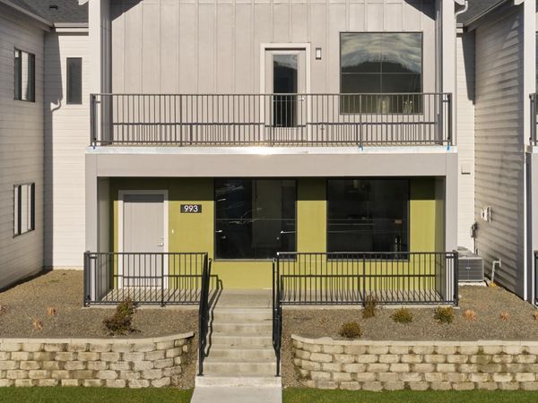 993 E RAILROAD AVENUE, Post Falls, ID 83854