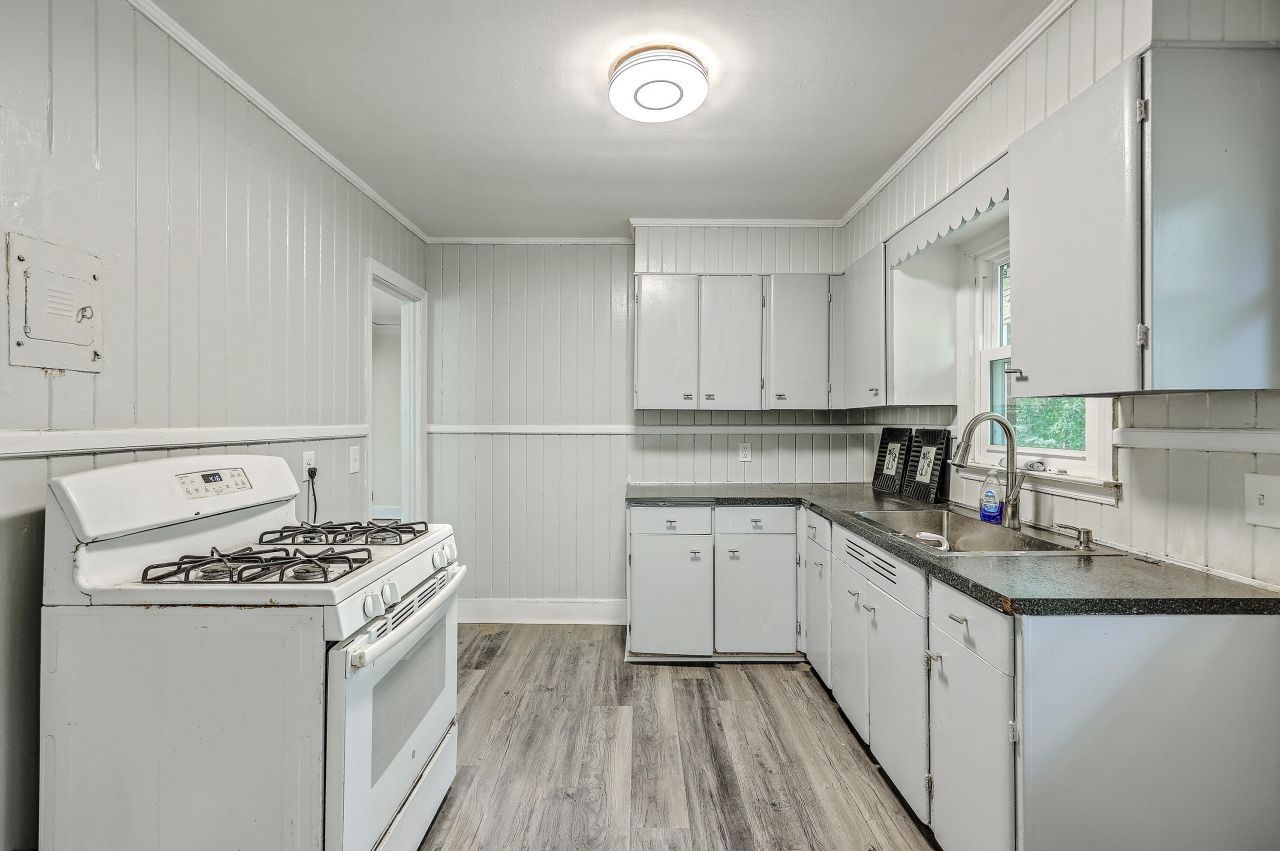 1482 Bells Highway Photo 11