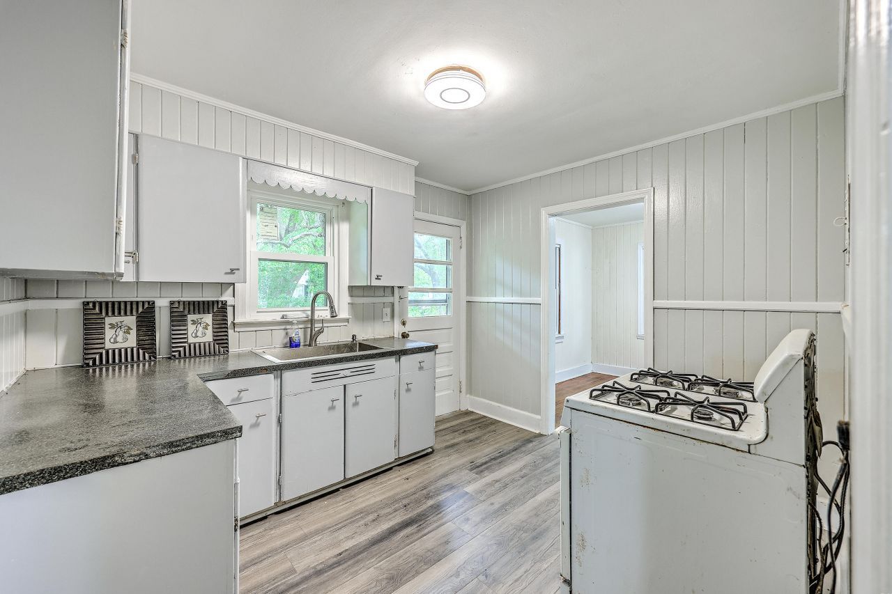 1482 Bells Highway Photo 14