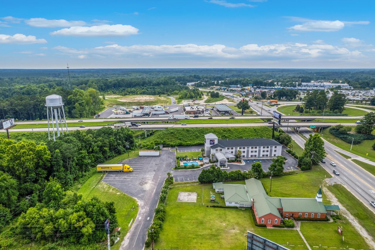 1482 Bells Highway Photo 35