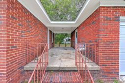 1482 Bells Highway photo 4