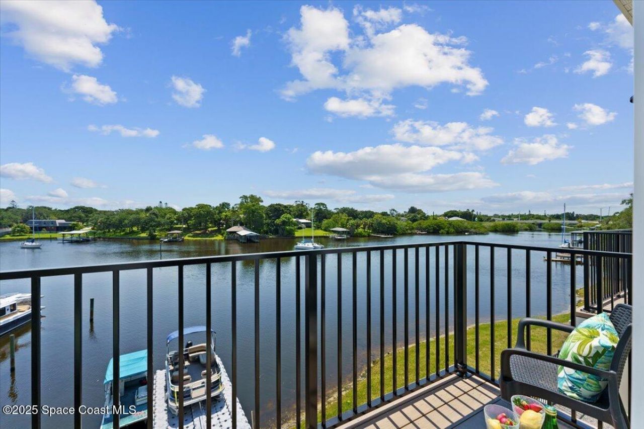 913 Paddleboard Court, Melbourne, FL 32935 Photo