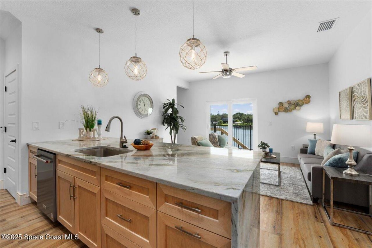 913 Paddleboard Court, Melbourne, FL 32935 Photo