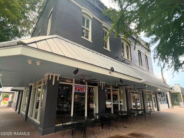 201 Jefferson Street , Lafayette, LA 70501