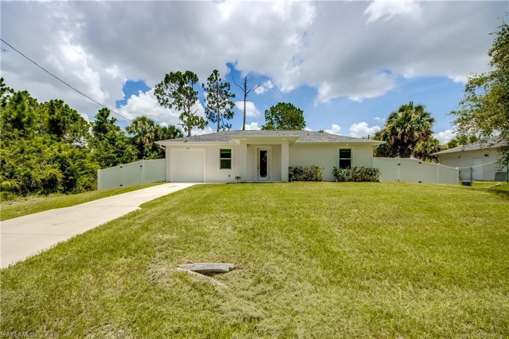 157 Karlow Ave, Lehigh Acres, FL 33974 Photo