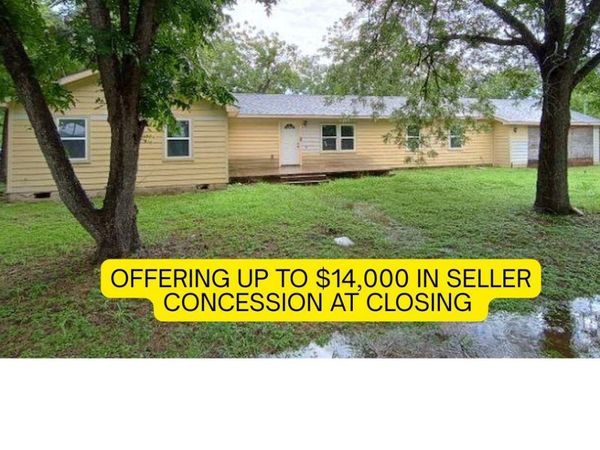 112 W Ila ST, Elgin, TX 78621