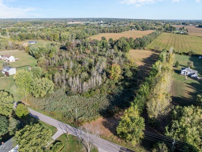 5913 Stuckey Road, Creston, OH 44217 Photo 10