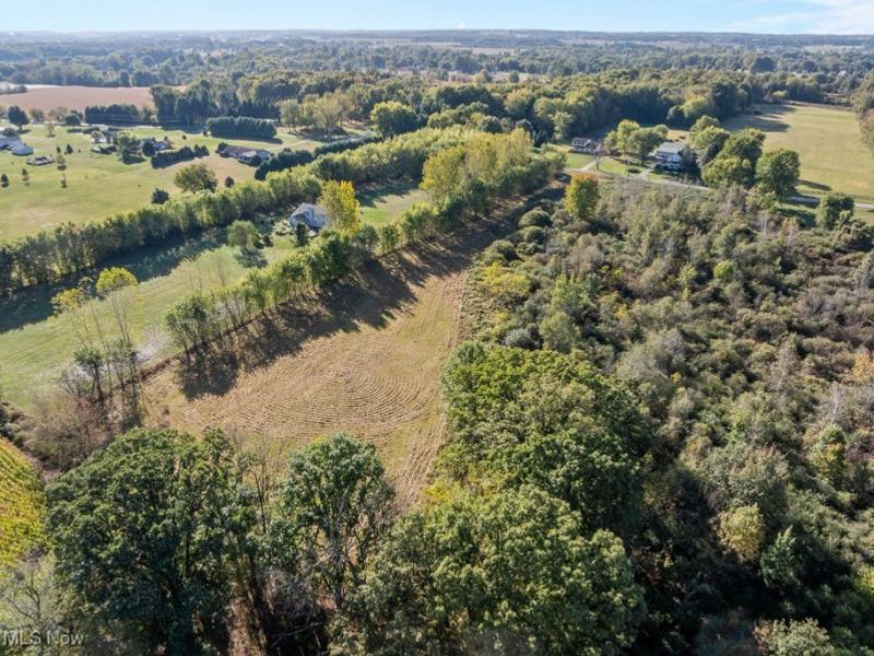 5913 Stuckey Road, Creston, OH 44217 Photo 13