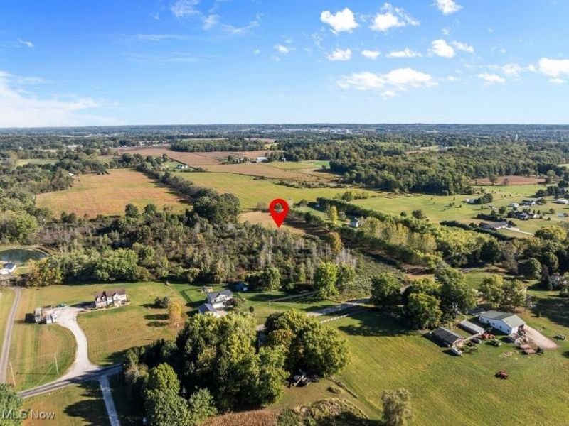 5913 Stuckey Road, Creston, OH 44217 Photo 4