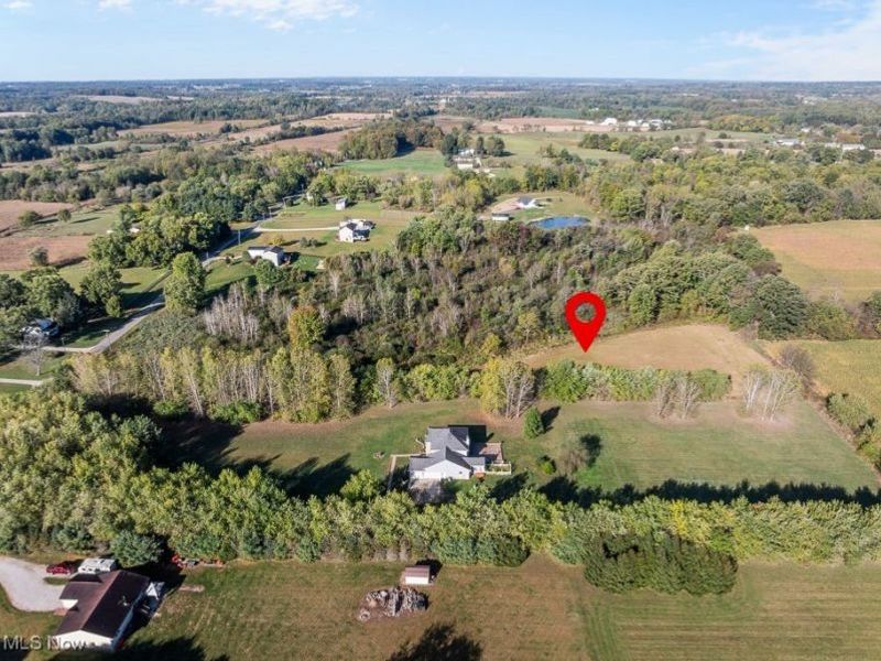 5913 Stuckey Road, Creston, OH 44217 Photo 6