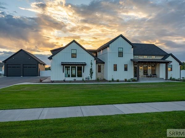 4887 N Sunset Drive, IONA, ID 83401