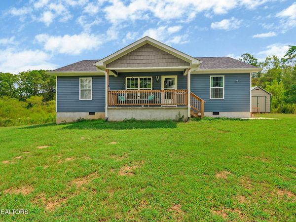 1353 Roy Owens Rd, Jamestown, TN 38556