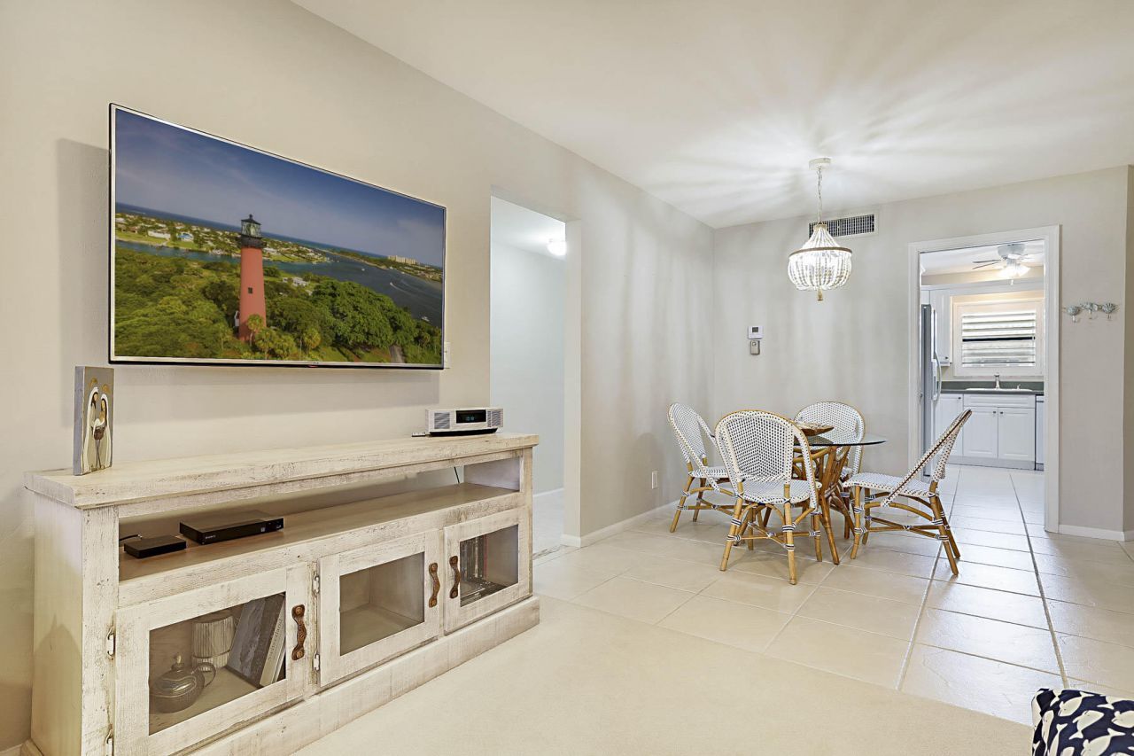 755 Saturn Street, Unit F203, Jupiter, FL 33477 Photo