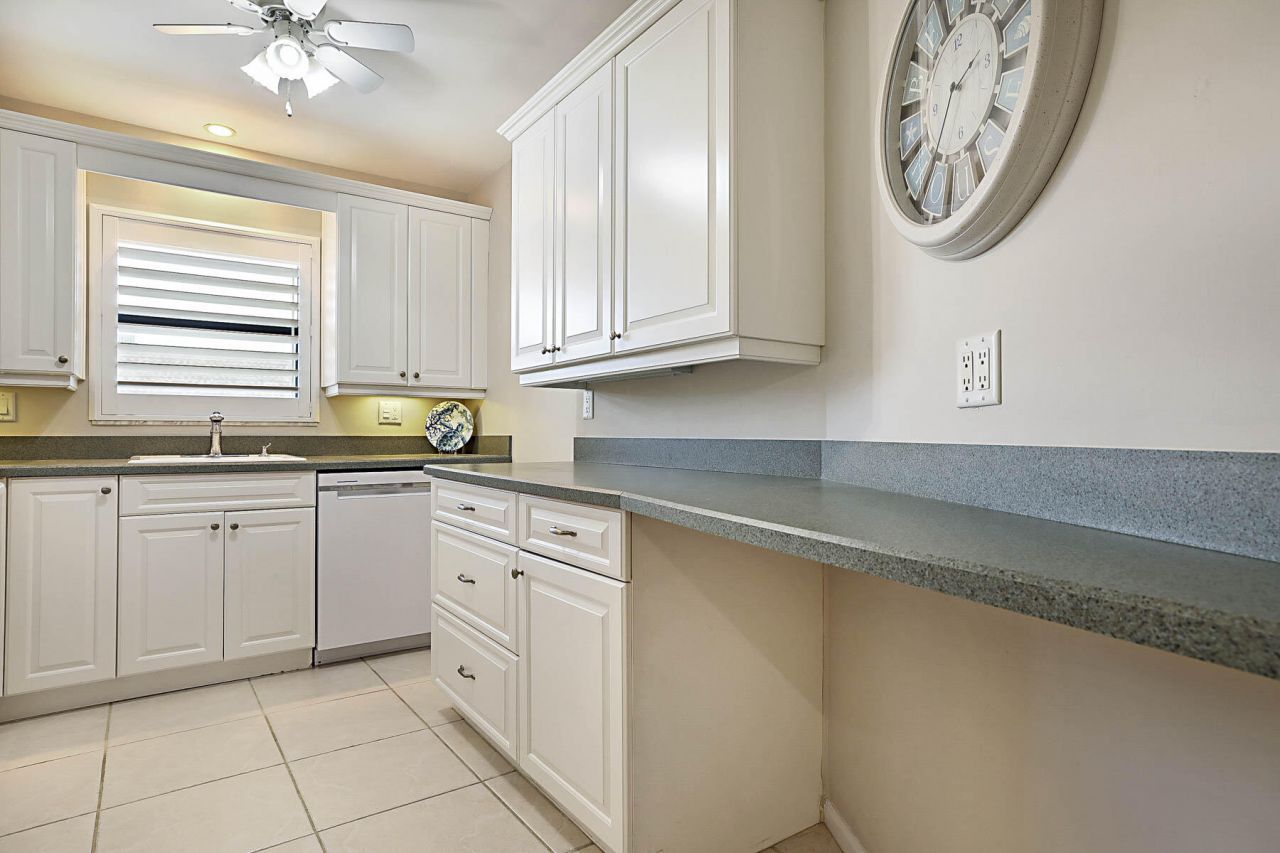 755 Saturn Street, Unit F203, Jupiter, FL 33477 Photo