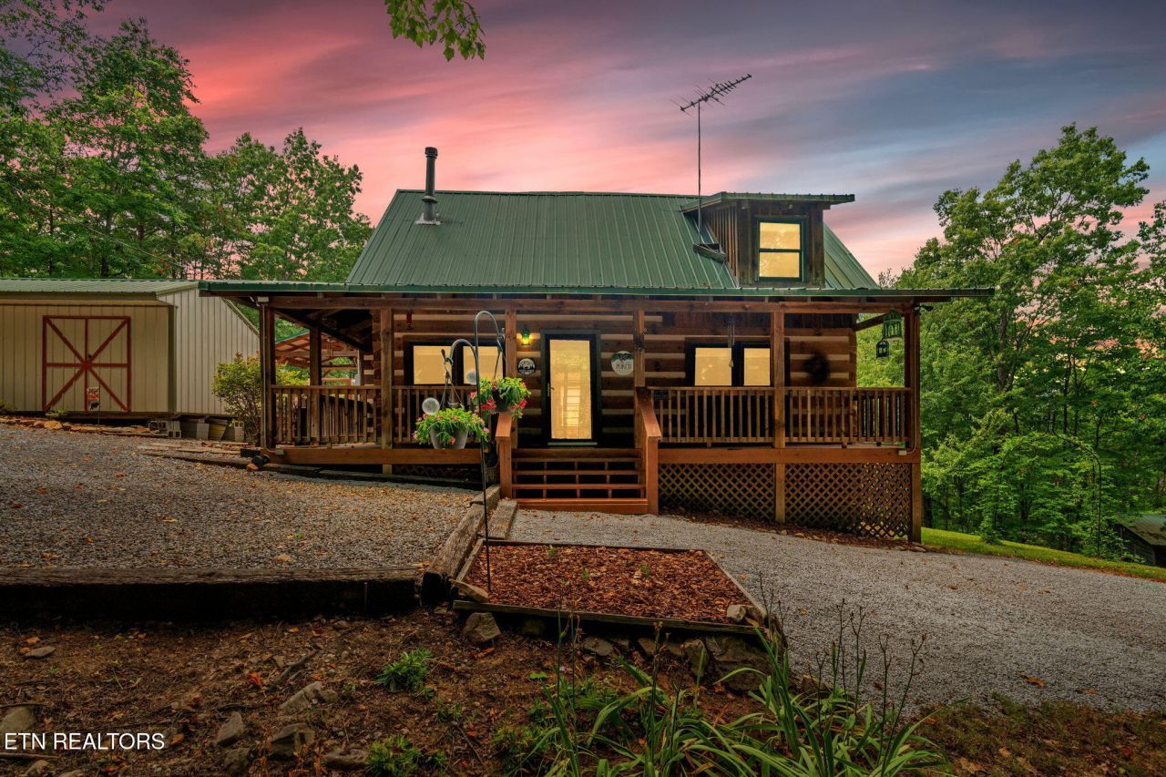 3661 Chilhowee Tr, Maryville, TN 37803 Main Photo