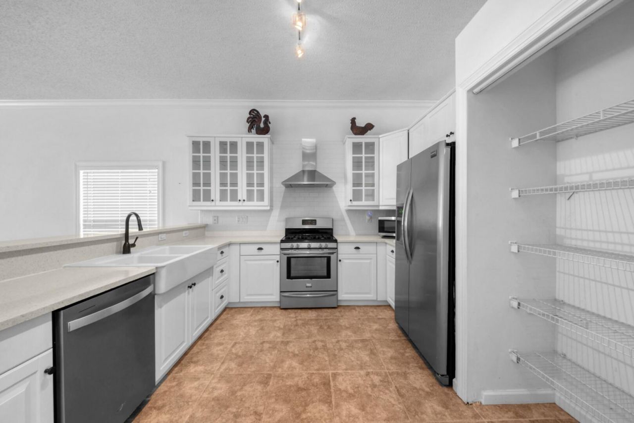 212 Kensington Way, Royal Palm Beach, FL 33414 Photo