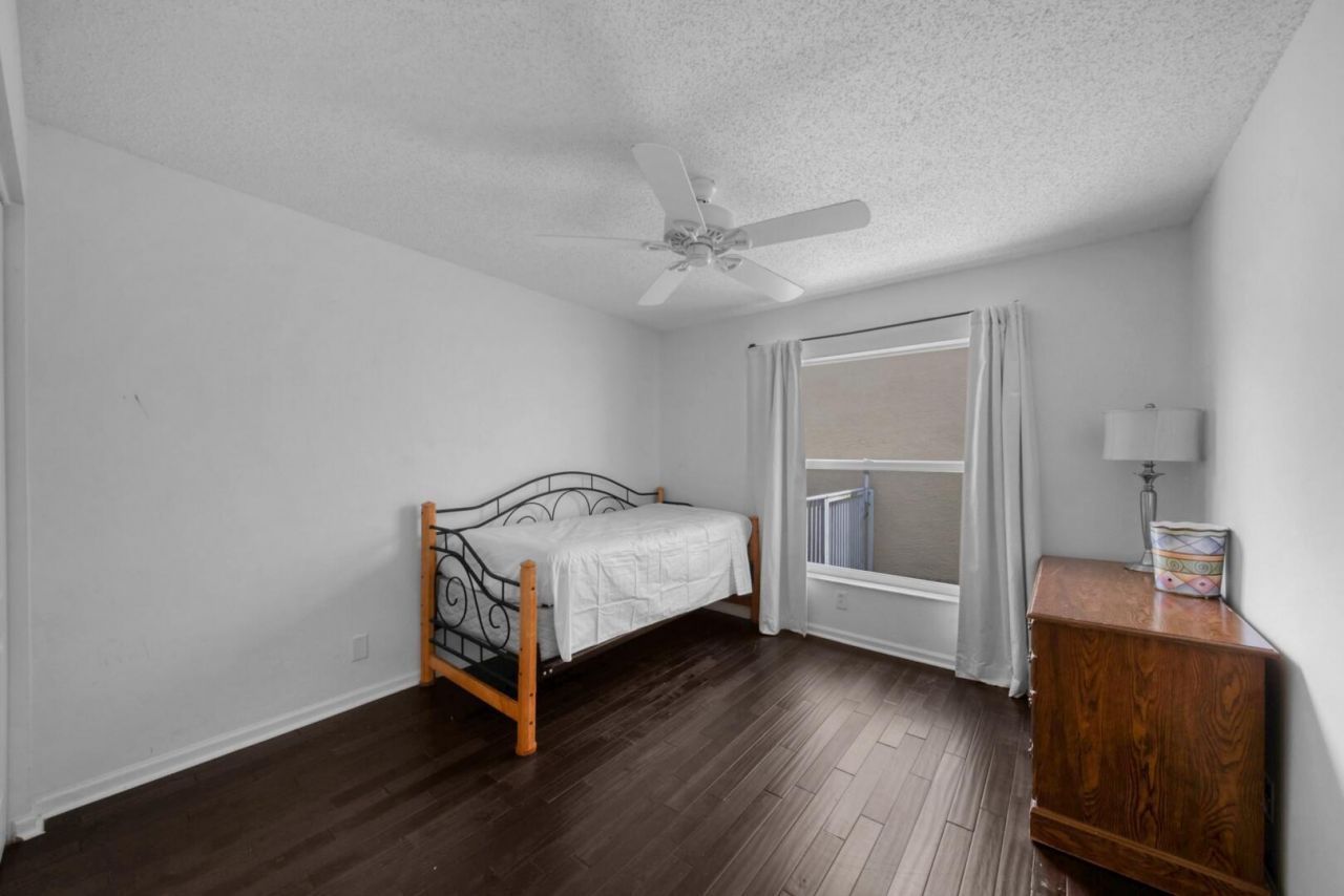 212 Kensington Way, Royal Palm Beach, FL 33414 Photo