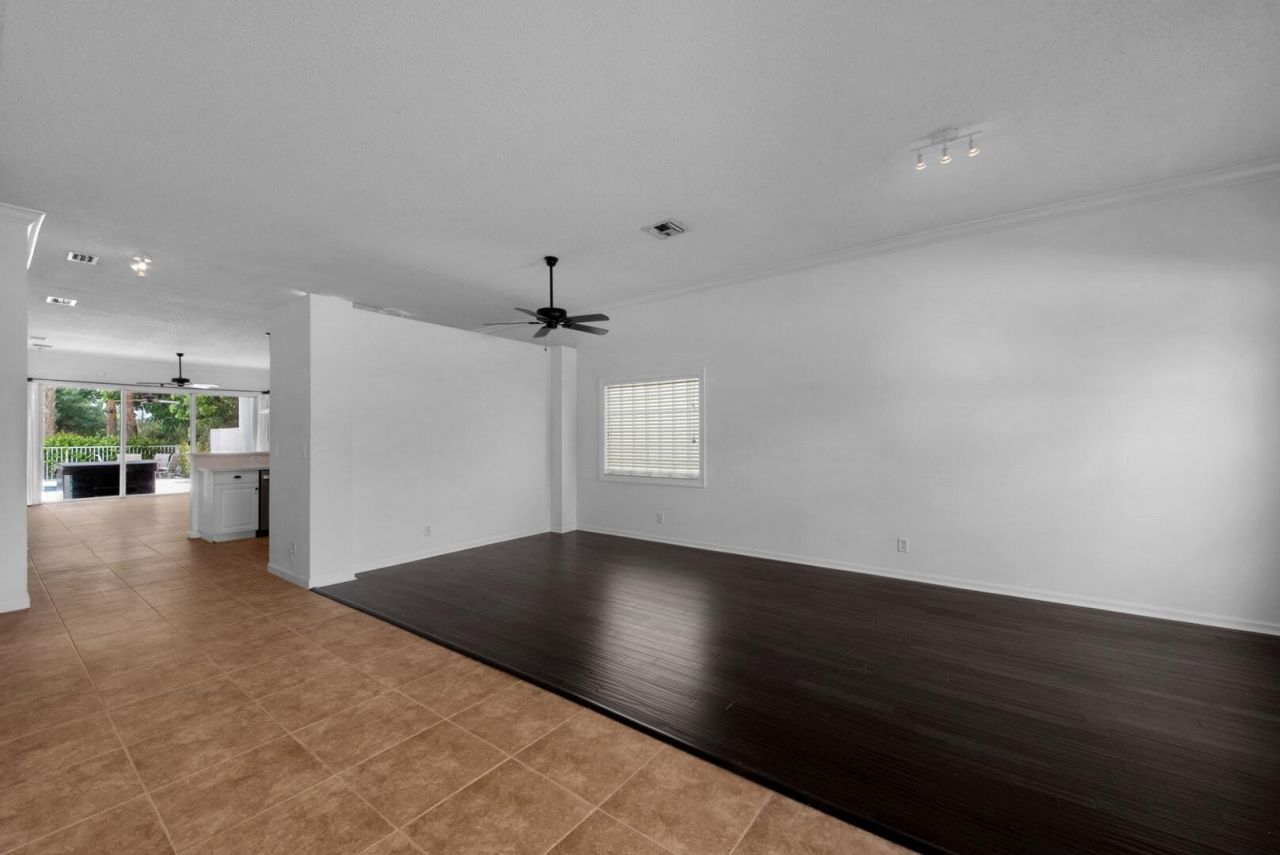 212 Kensington Way, Royal Palm Beach, FL 33414 Photo