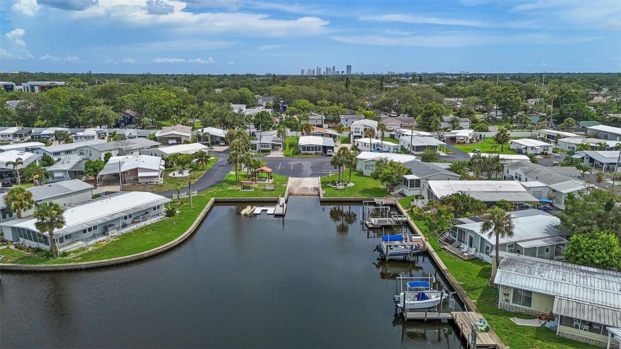 6806 Mount Quincy Drive Ne, Unit 361, Saint Petersburg, FL 33702 Photo