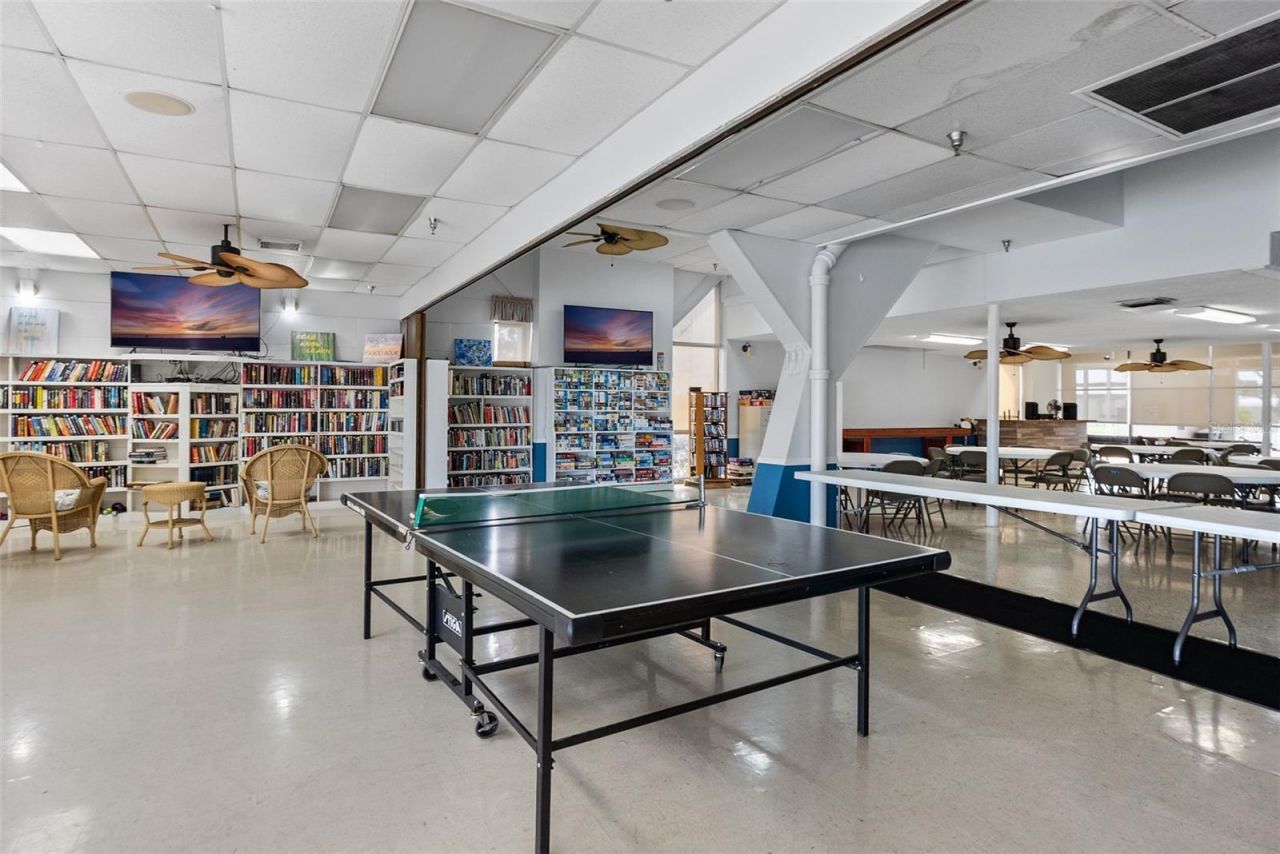 6806 Mount Quincy Drive Ne, Unit 361, Saint Petersburg, FL 33702 Photo