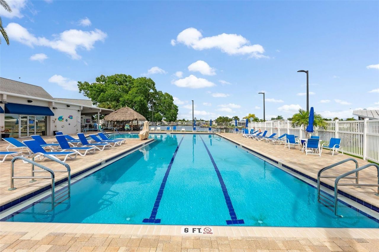 6806 Mount Quincy Drive Ne, Unit 361, Saint Petersburg, FL 33702 Photo