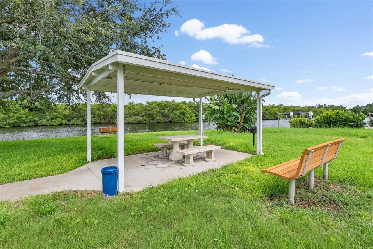 6806 Mount Quincy Drive Ne, Unit 361, Saint Petersburg, FL 33702 Photo