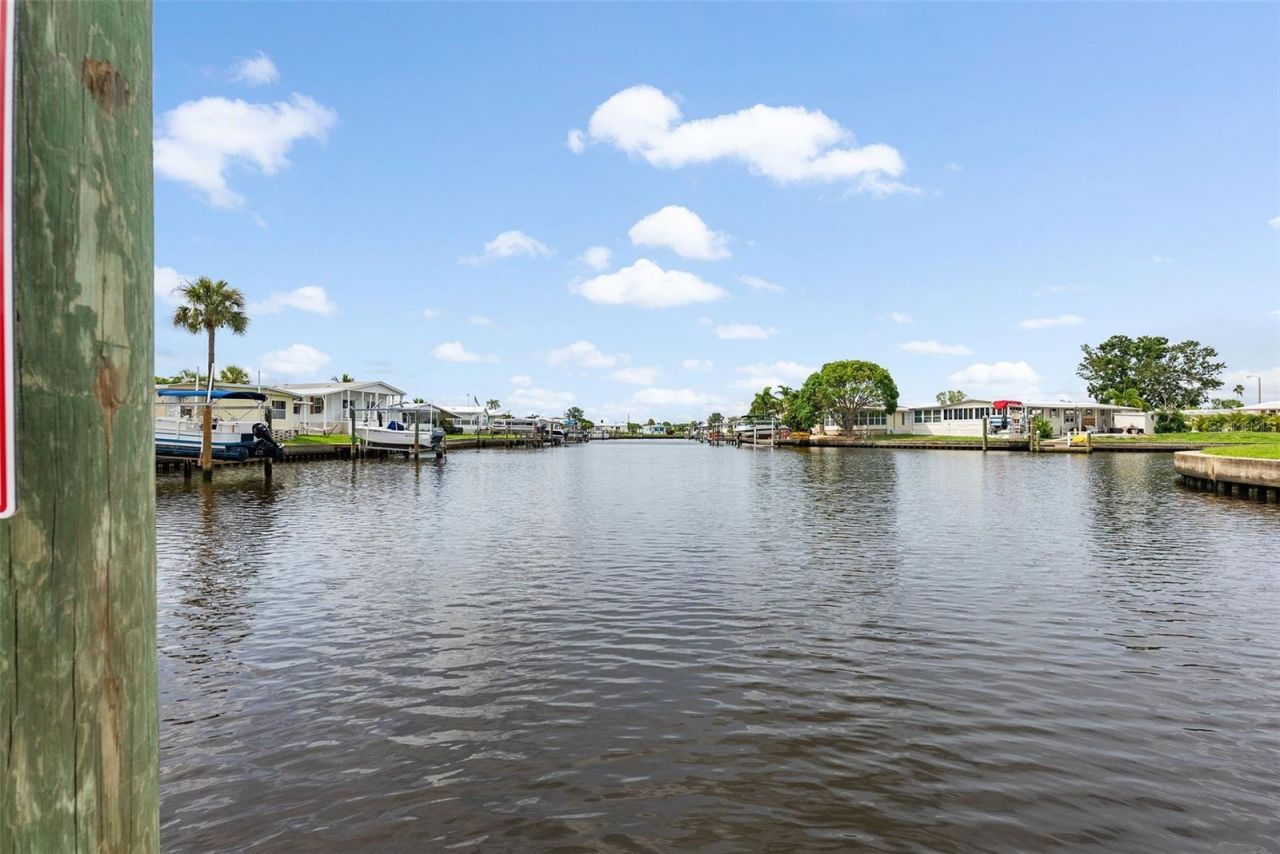 6806 Mount Quincy Drive Ne, Unit 361, Saint Petersburg, FL 33702 Photo