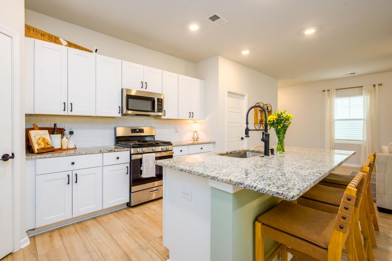 541 Spanish Wells Road Photo 18