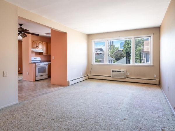 200 Centre Avenue, Unit 3B, New Rochelle, NY 10805