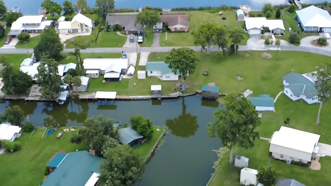 876 Cr 467, Lake Panasoffkee, FL 33538 Photo