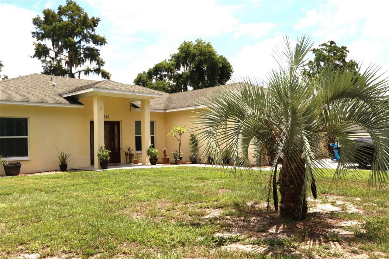 876 Cr 467, Lake Panasoffkee, FL 33538 Photo