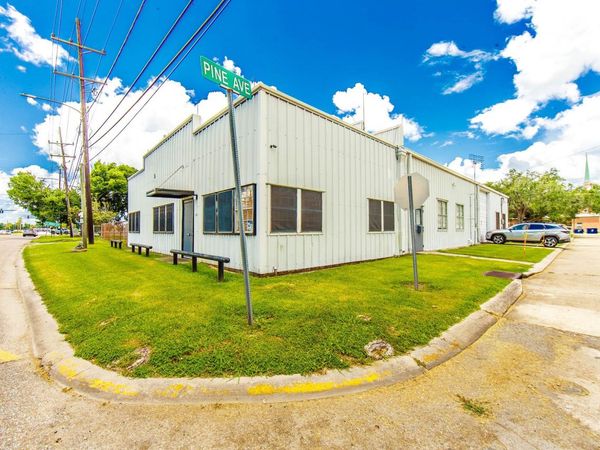 1558 Barrow St, Houma, LA 70360