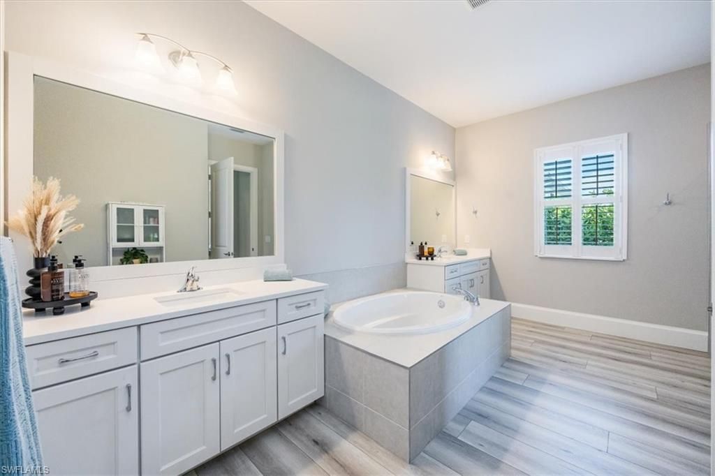 9088 Caicos Way, Naples, FL 34114 Photo