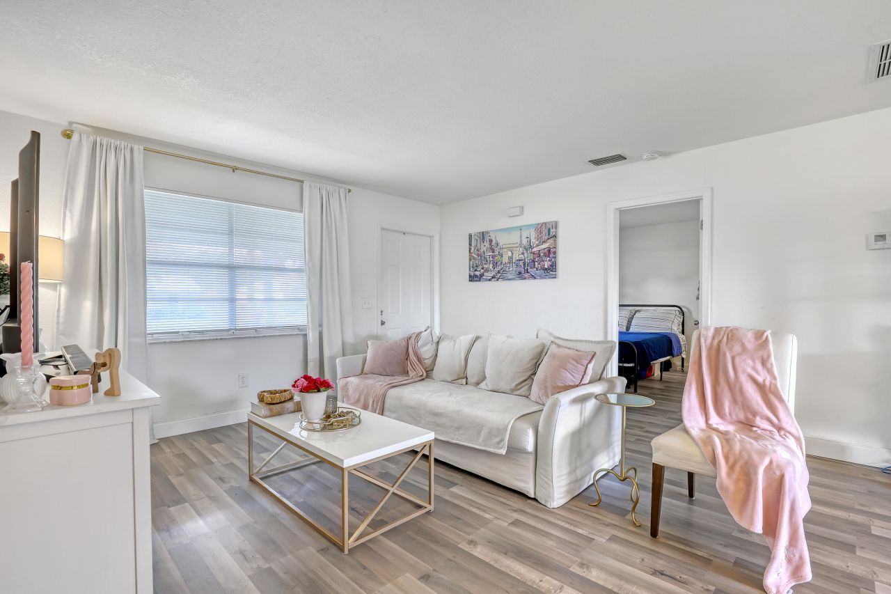 1925 SW Idaho Lane, Port Saint Lucie, FL 34984 Photo