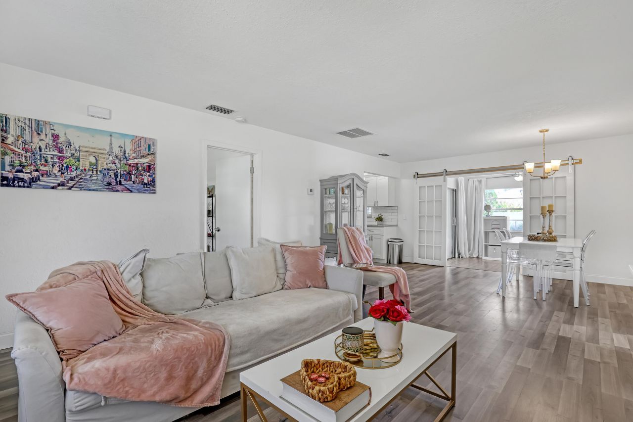 1925 SW Idaho Lane, Port Saint Lucie, FL 34984 Photo