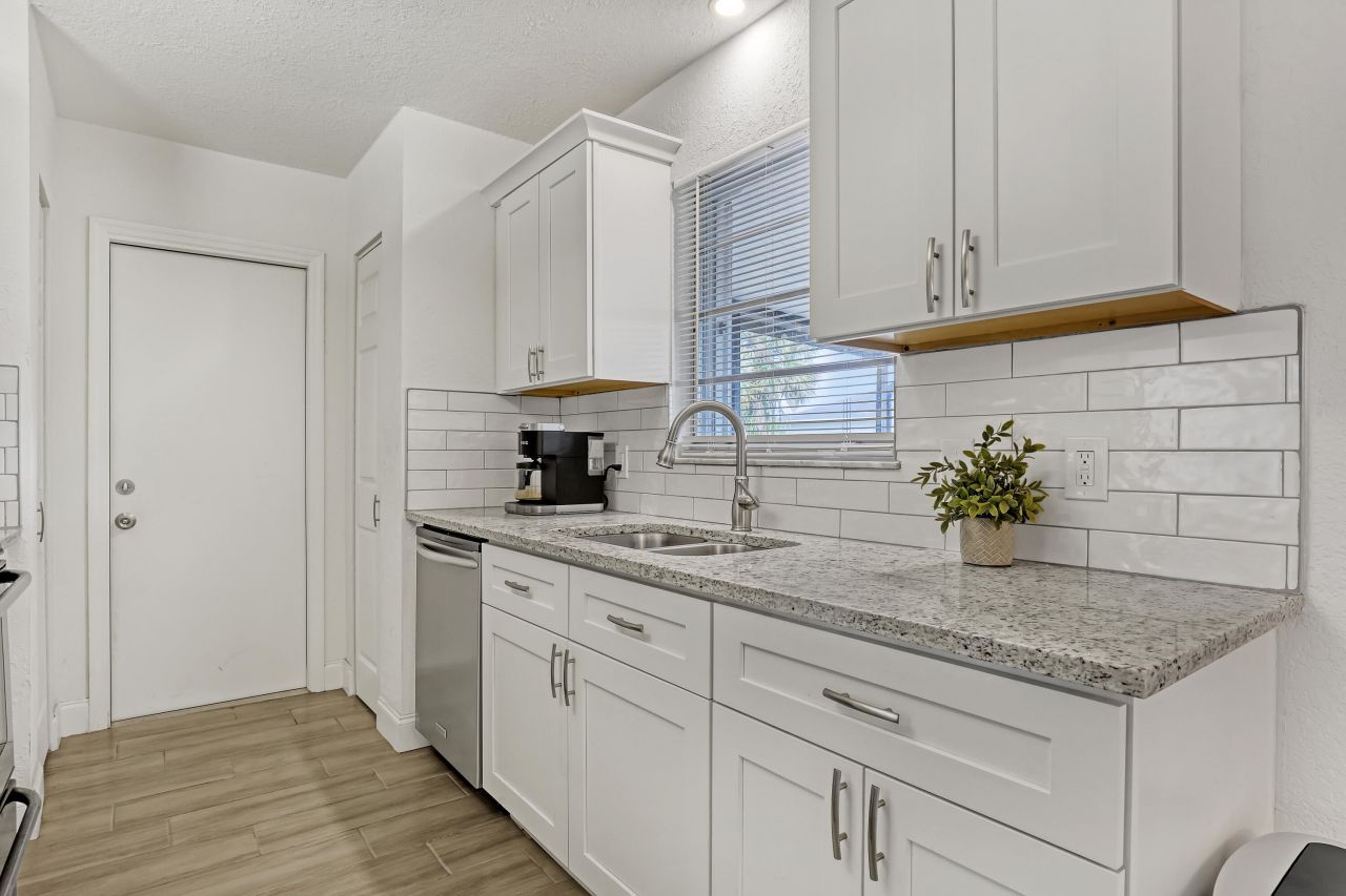 1925 SW Idaho Lane, Port Saint Lucie, FL 34984 Photo