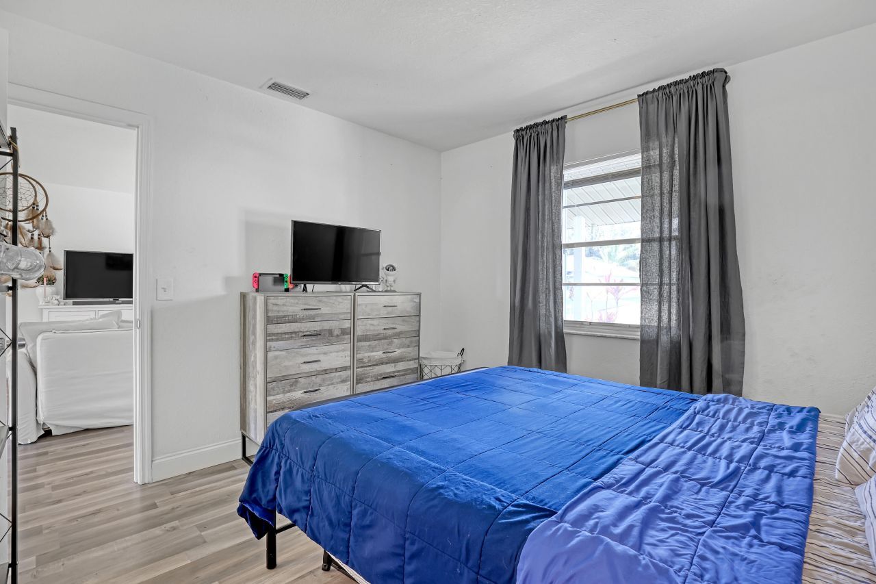 1925 SW Idaho Lane, Port Saint Lucie, FL 34984 Photo