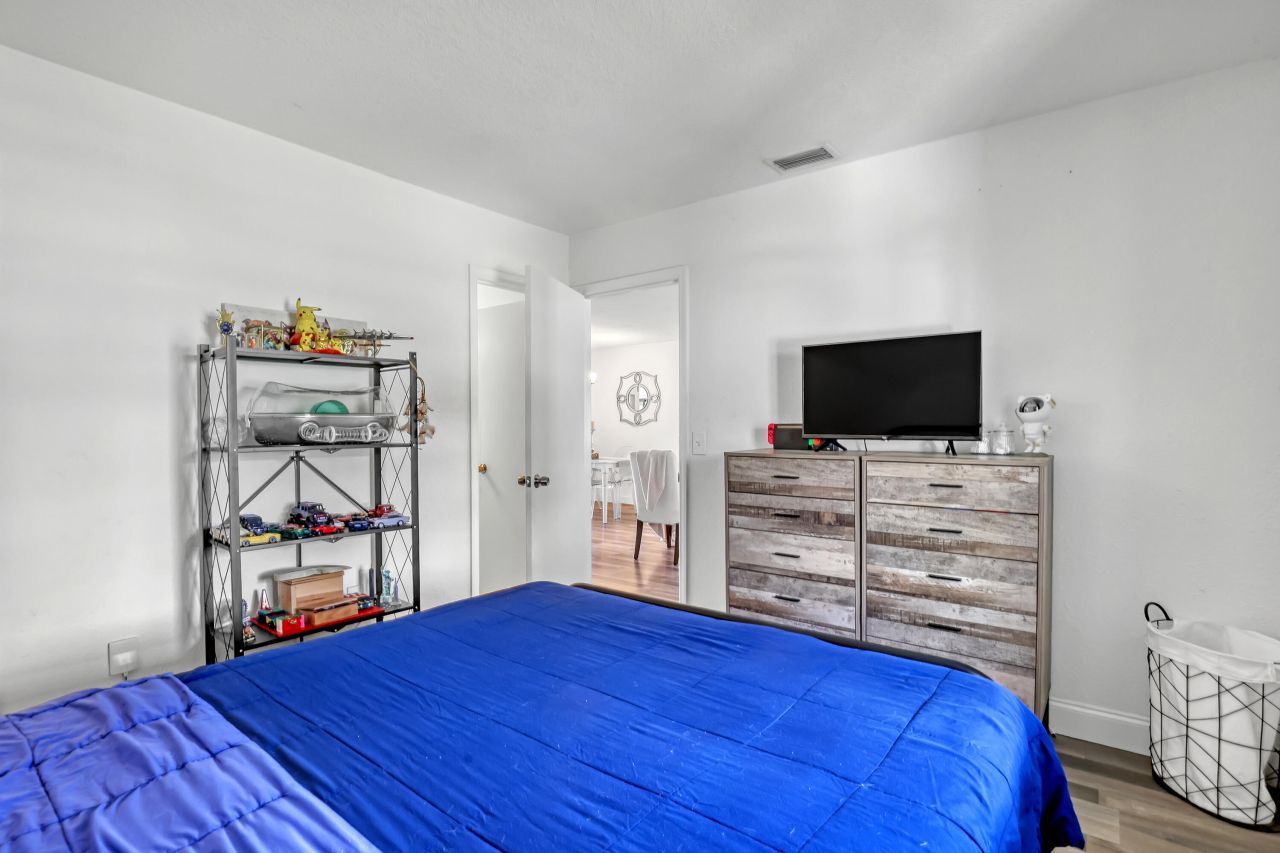 1925 SW Idaho Lane, Port Saint Lucie, FL 34984 Photo