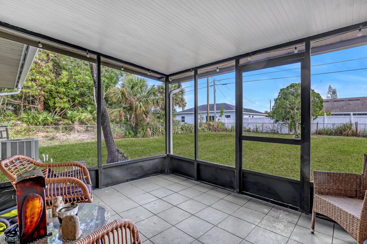 1925 SW Idaho Lane, Port Saint Lucie, FL 34984 Photo