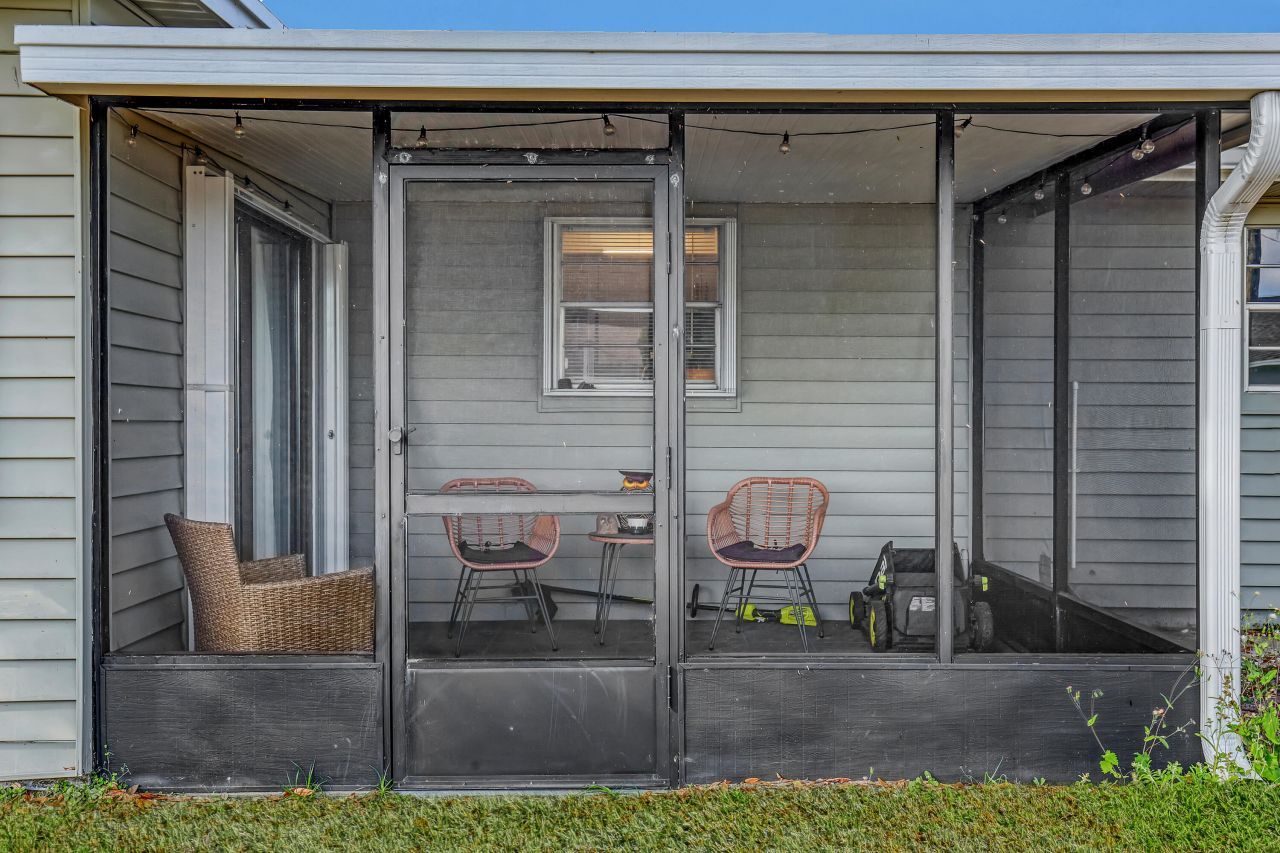 1925 SW Idaho Lane, Port Saint Lucie, FL 34984 Photo