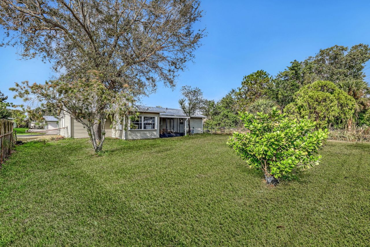 1925 SW Idaho Lane, Port Saint Lucie, FL 34984 Photo